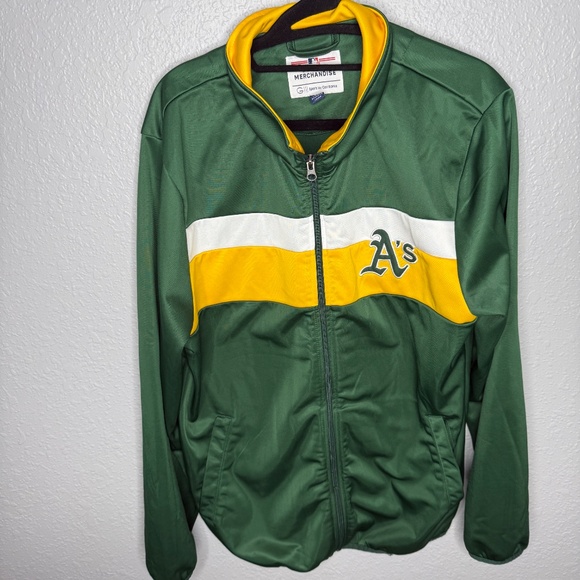 Genuine Merchandise Athletics A's MLB full zipper Jacket Medium - Picture 2 of 7